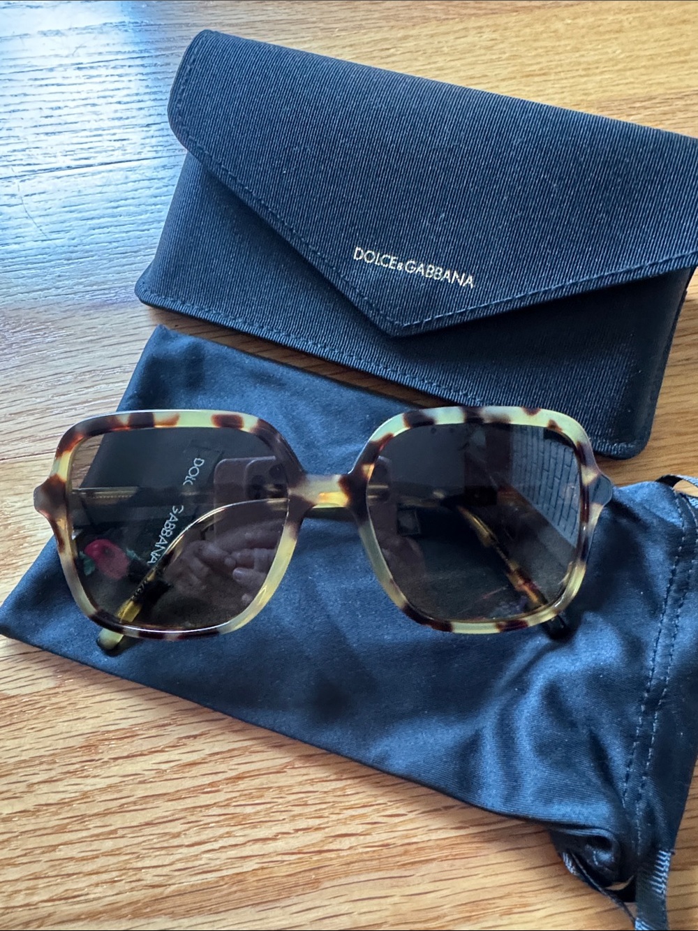 Dolce & Gabbana Women’s Tortoiseshell Sunglasses - Brown and Amber Frame
